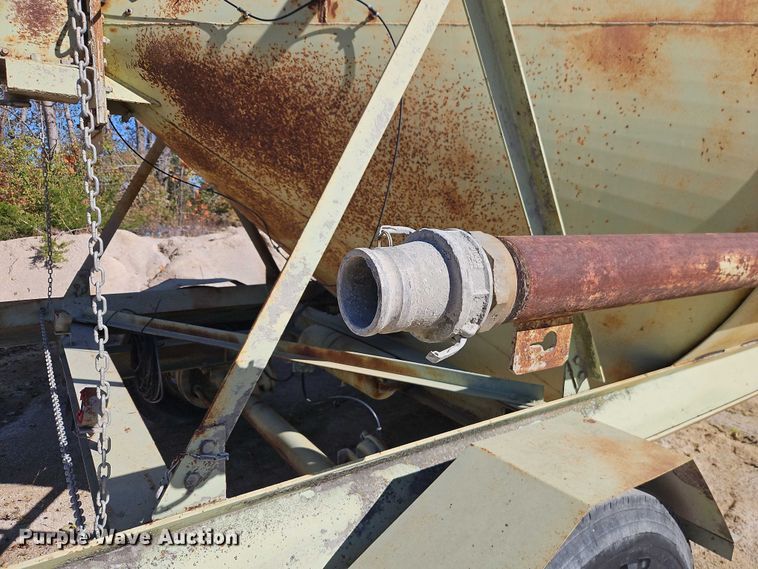 image for item EB8422 Pug mill 