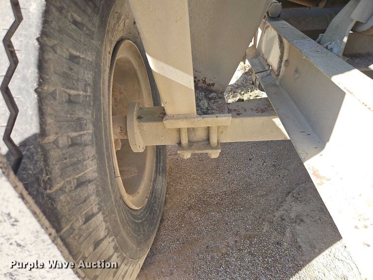 image for item EB8422 Pug mill 