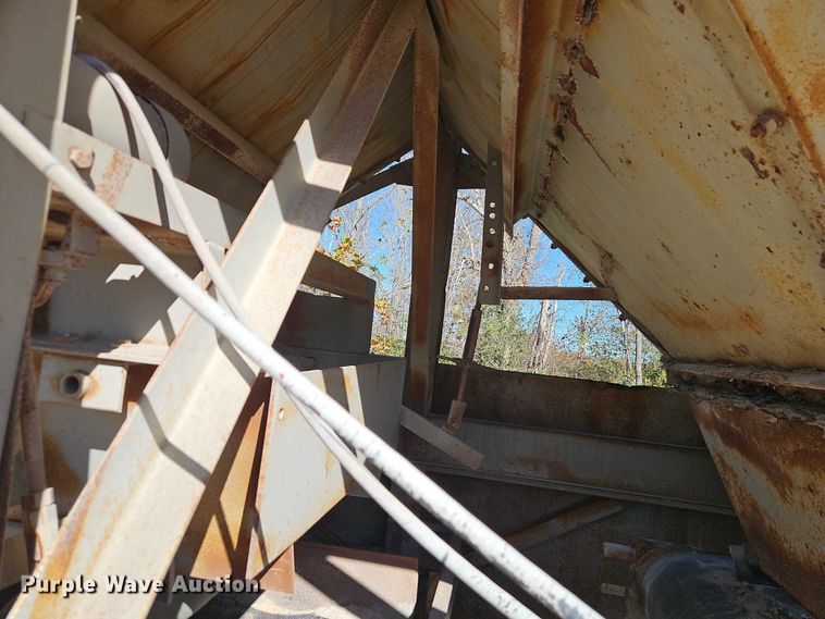 image for item EB8422 Pug mill 