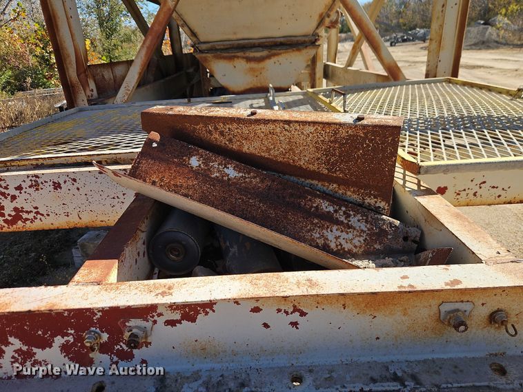 image for item EB8422 Pug mill 