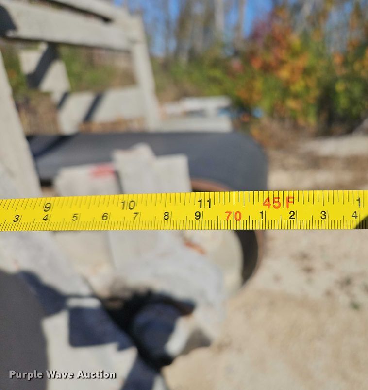 image for item EB8422 Pug mill 