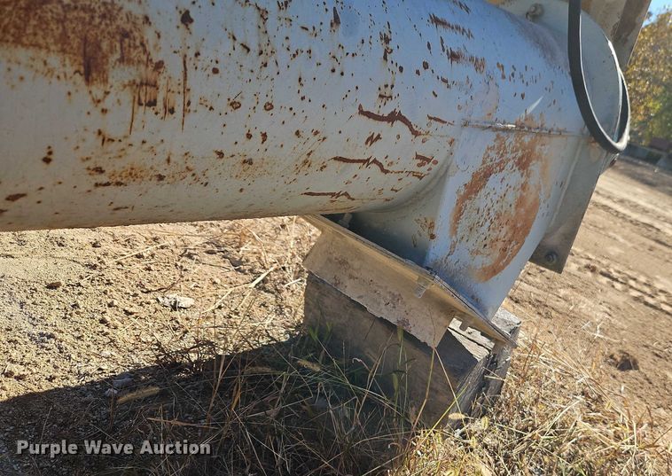 image for item EB8422 Pug mill 