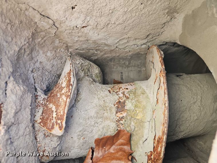 image for item EB8422 Pug mill 