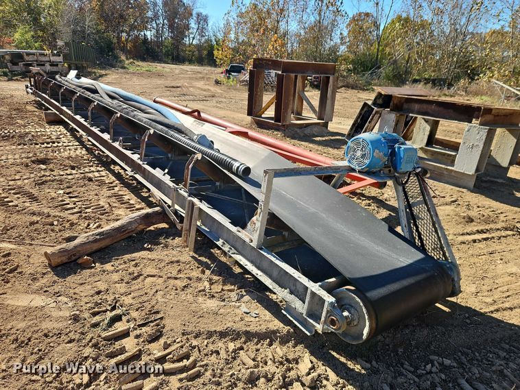 image for item EB8422 Pug mill 