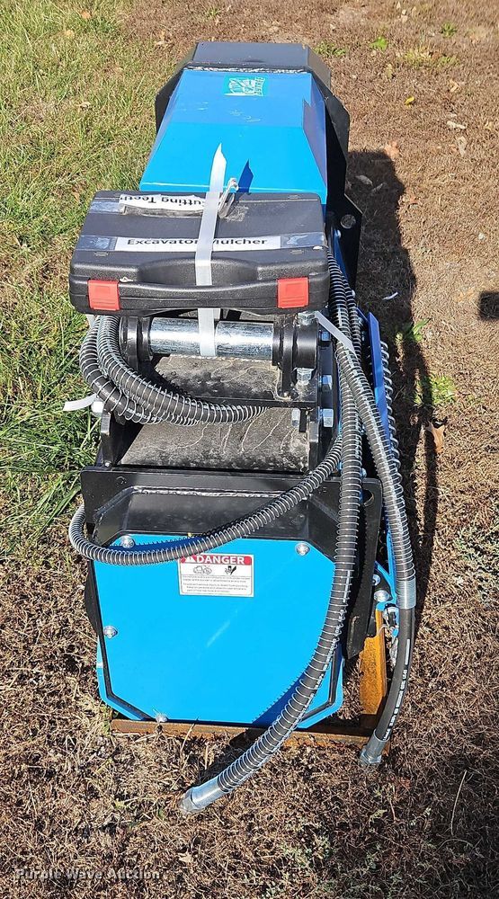 image for item EB8438 Raytree REDM32 excavator mulcher