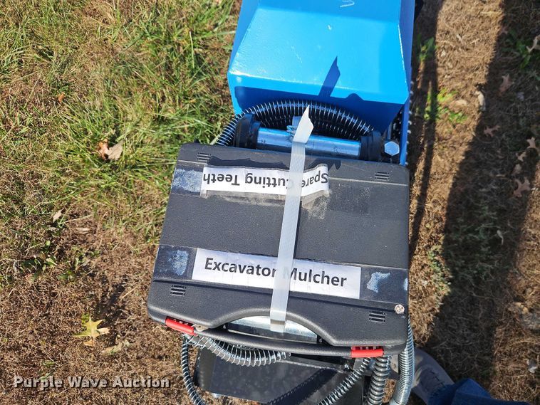 image for item EB8438 Raytree REDM32 excavator mulcher