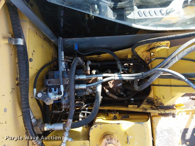 image for item EC1252 2012 Komatsu PC60-8 excavator