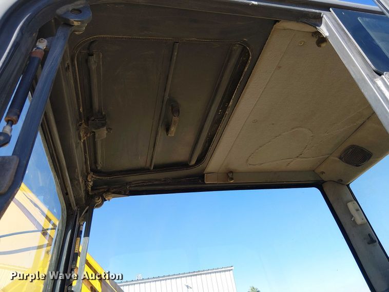 image for item EC1252 2012 Komatsu PC60-8 excavator