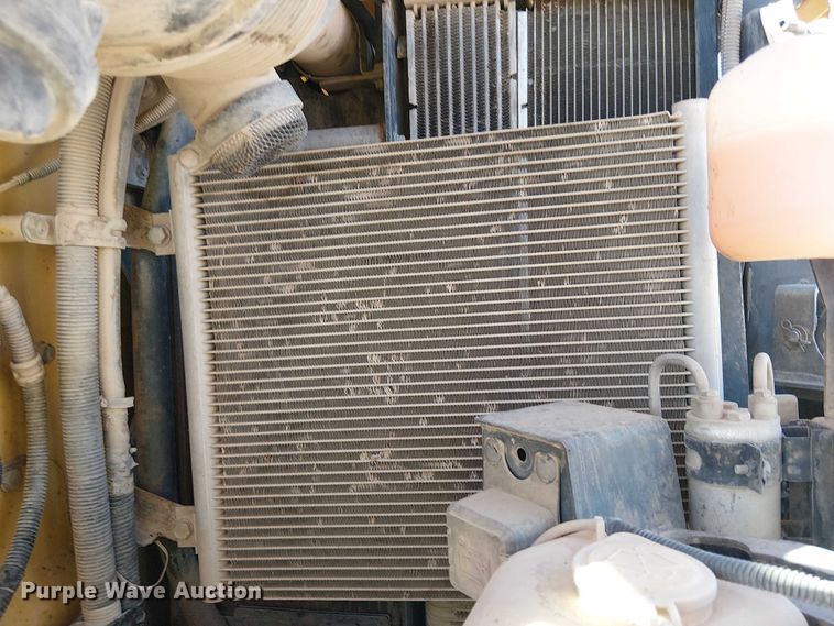 image for item EC1252 2012 Komatsu PC60-8 excavator