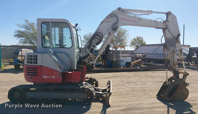 EXCAVADORA 2013 TAKEUCHI TB153FR