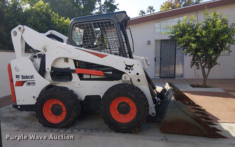 image for item EC1271 2021 Bobcat S740 skid steer loader