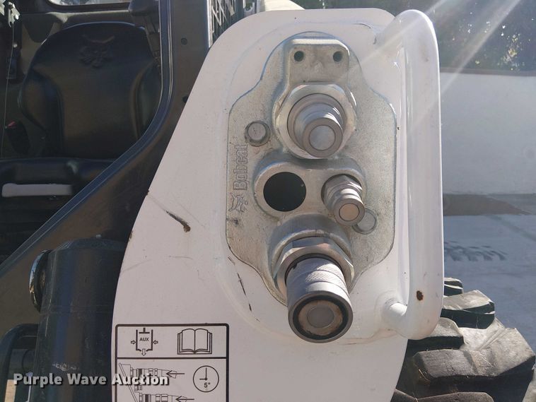 image for item EC1271 2021 Bobcat S740 skid steer loader