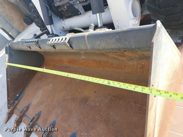 image for item EC1271 2021 Bobcat S740 skid steer loader