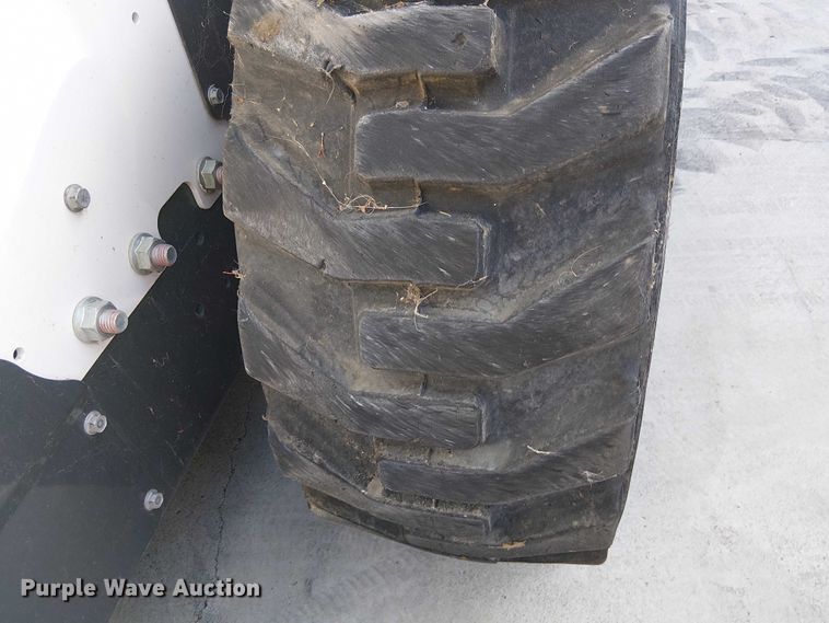 image for item EC1271 2021 Bobcat S740 skid steer loader