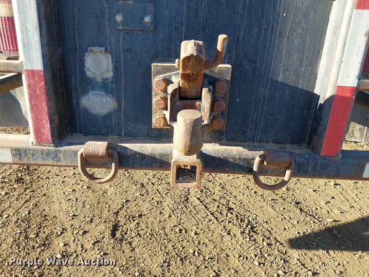 image for item EC1291 2001 Kenworth T300 flatbed truck