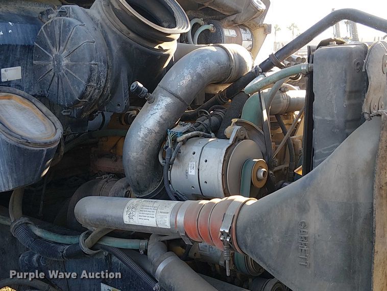 image for item EC1291 2001 Kenworth T300 flatbed truck