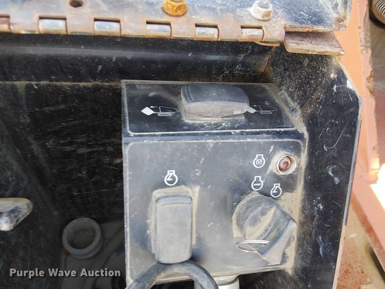 image for item EC1298 2014 Ditch Witch JT25 directional boring unit