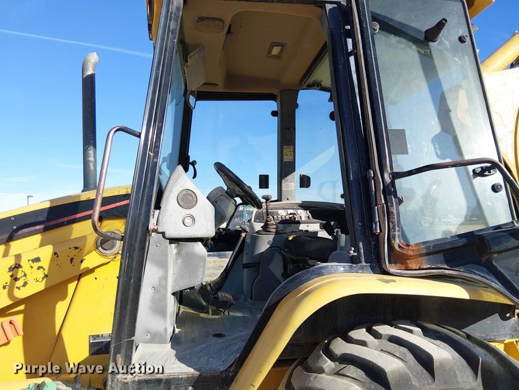 image for item EC1321 2005 Caterpillar 420D backhoe