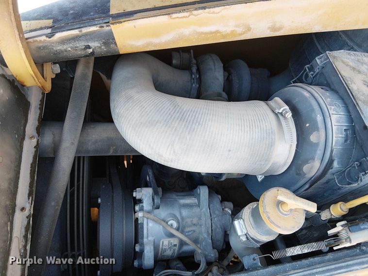 image for item EC1321 2005 Caterpillar 420D backhoe