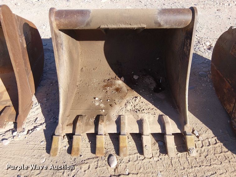 image for item EC1321 2005 Caterpillar 420D backhoe