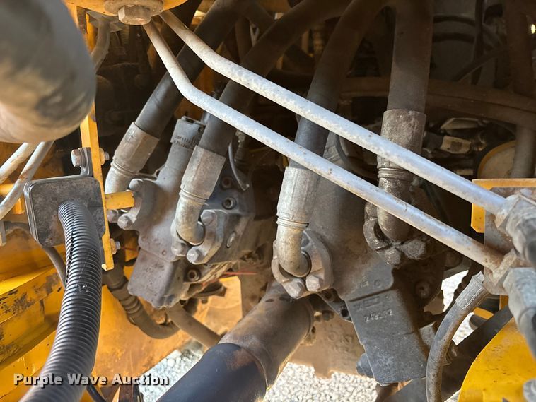 image for item EC3874 2015 Kawasaki 62Z7 wheel loader