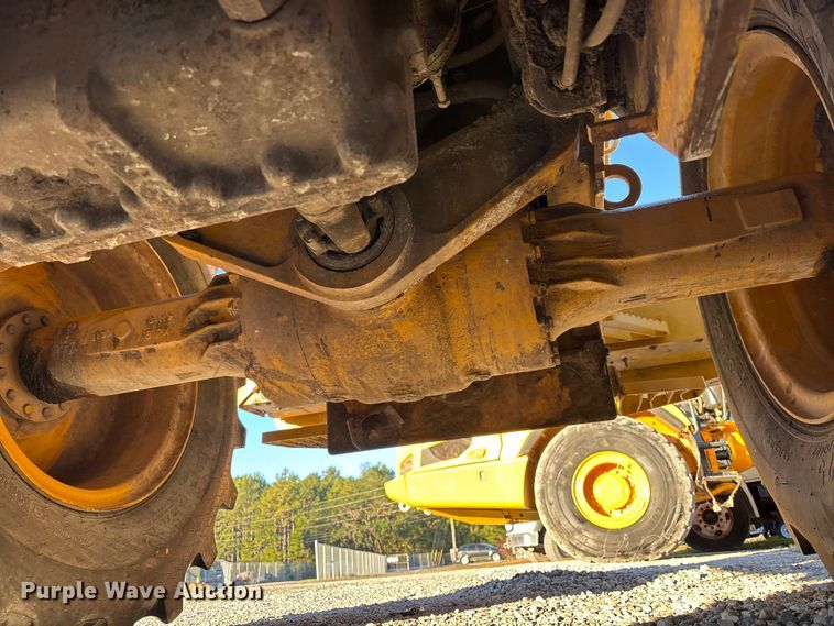 image for item EC3874 2015 Kawasaki 62Z7 wheel loader