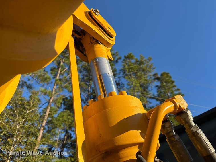 image for item EC3874 2015 Kawasaki 62Z7 wheel loader