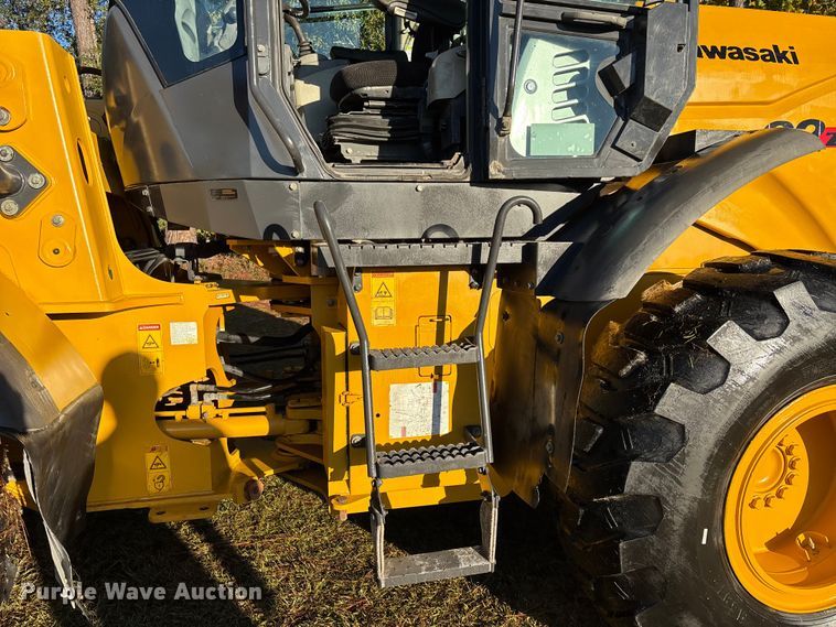 image for item EC3874 2015 Kawasaki 62Z7 wheel loader