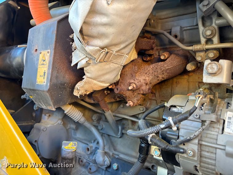 image for item EC3874 2015 Kawasaki 62Z7 wheel loader