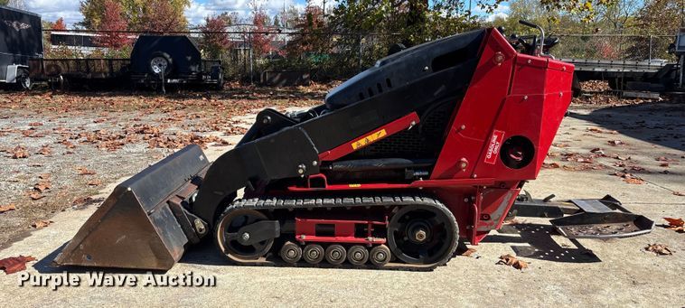 image for item EC3894 2023 Toro 22321 compact utility loader