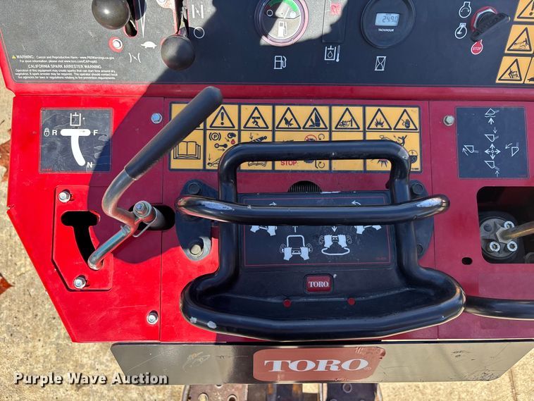 image for item EC3894 2023 Toro 22321 compact utility loader