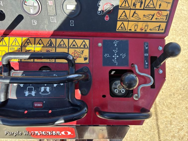 image for item EC3894 2023 Toro 22321 compact utility loader