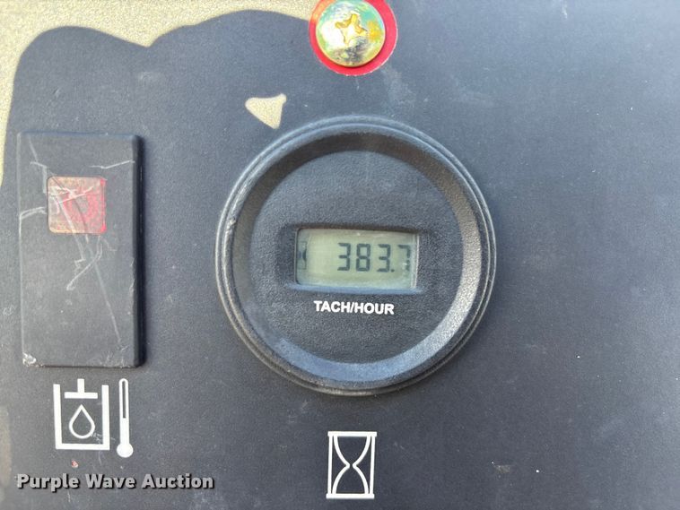 image for item EC3894 2023 Toro 22321 compact utility loader