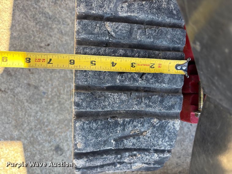 image for item EC3894 2023 Toro 22321 compact utility loader