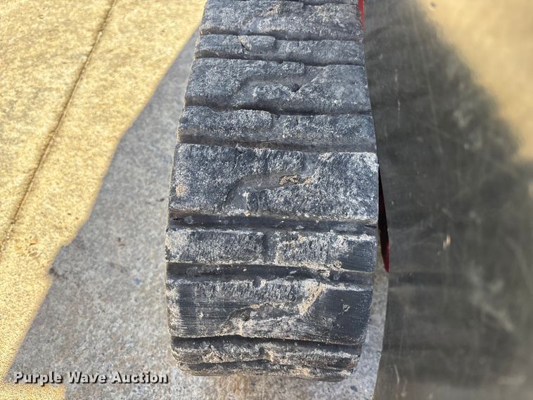 image for item EC3894 2023 Toro 22321 compact utility loader