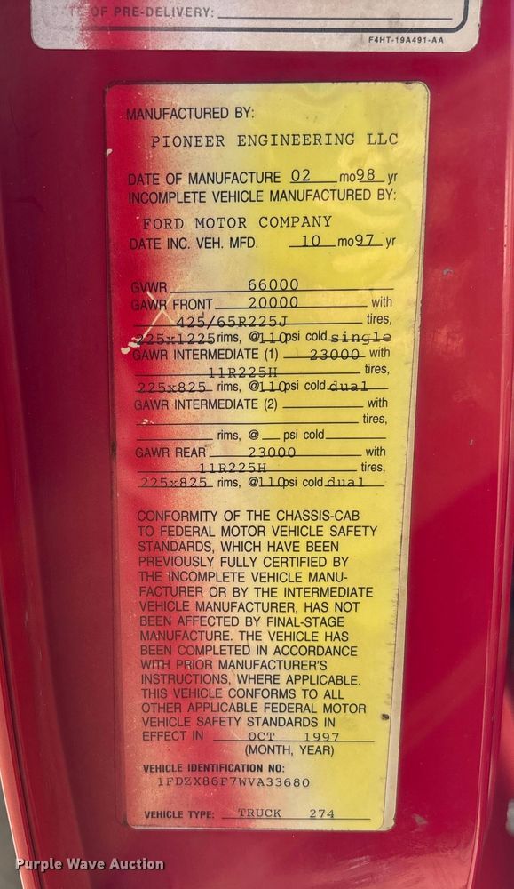 image for item EC3902 1998 Ford crane truck