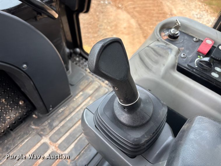 image for item EC3909 2019 Caterpillar 973K track loader