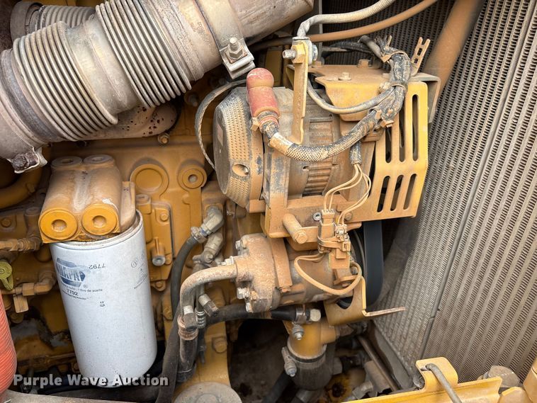 image for item EC3909 2019 Caterpillar 973K track loader