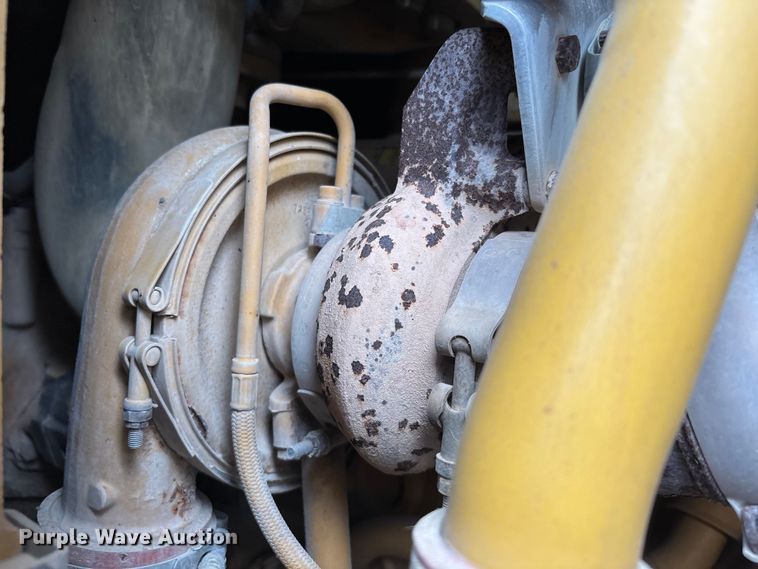 image for item EC3909 2019 Caterpillar 973K track loader