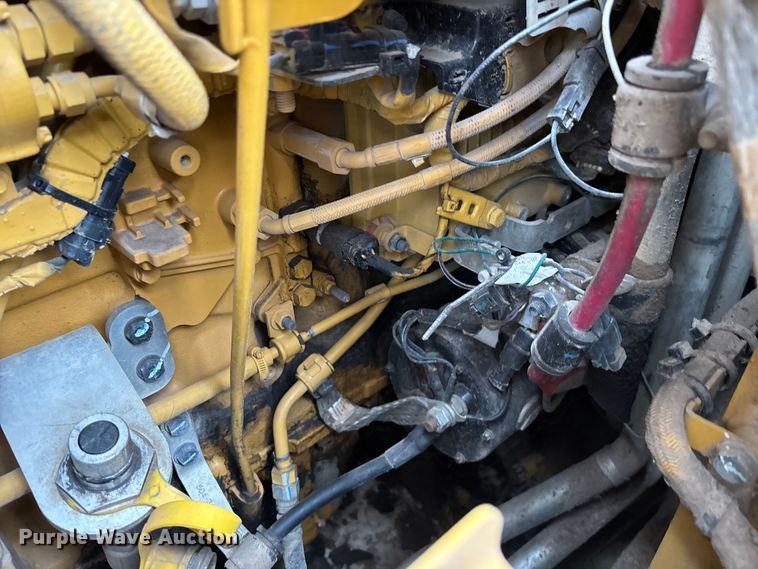 image for item EC3909 2019 Caterpillar 973K track loader