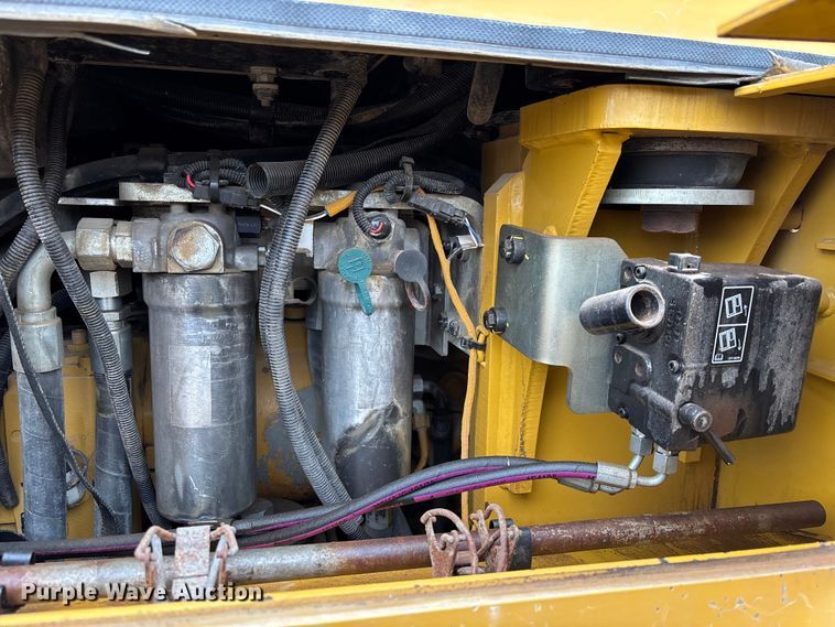 image for item EC3909 2019 Caterpillar 973K track loader