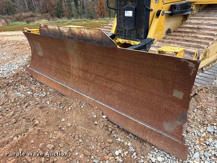 image for item EC3910 2021 Caterpillar D5 LGP dozer