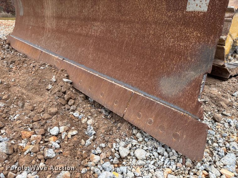 image for item EC3910 2021 Caterpillar D5 LGP dozer