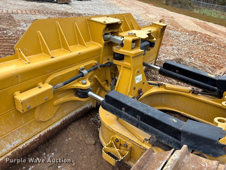 image for item EC3910 2021 Caterpillar D5 LGP dozer