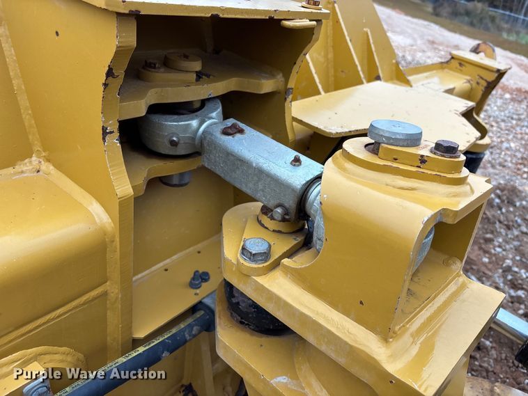 image for item EC3910 2021 Caterpillar D5 LGP dozer