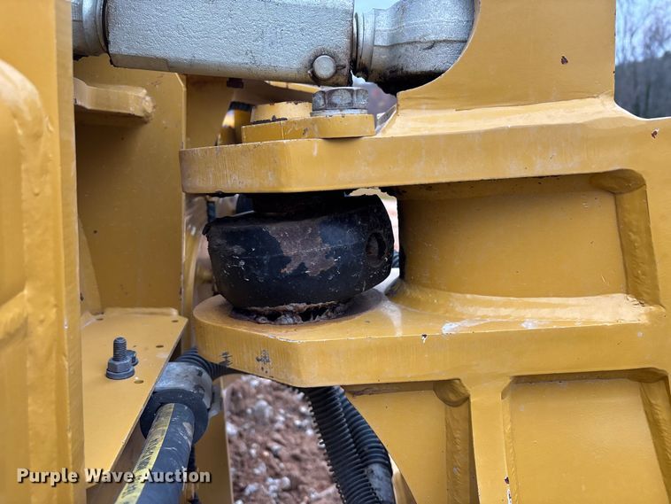 image for item EC3910 2021 Caterpillar D5 LGP dozer