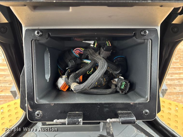 image for item EC3910 2021 Caterpillar D5 LGP dozer