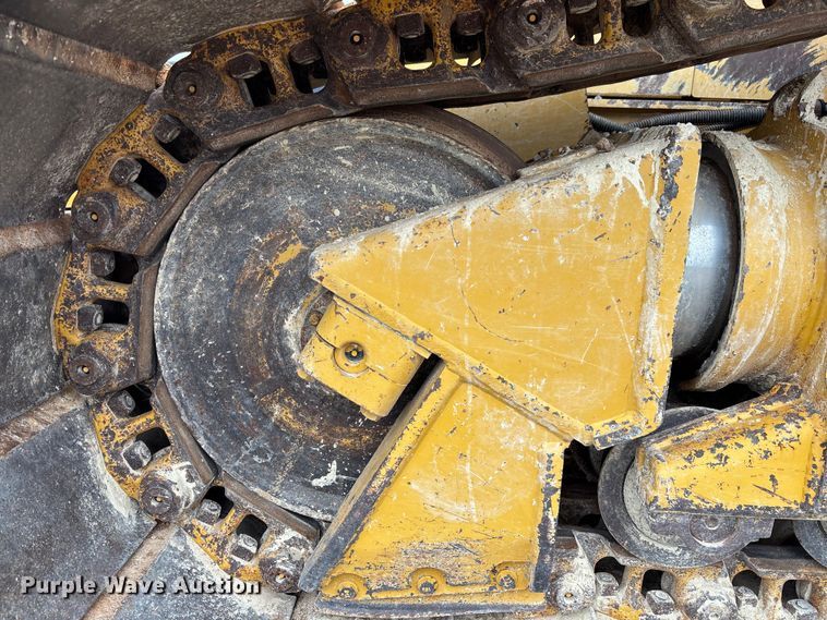 image for item EC3910 2021 Caterpillar D5 LGP dozer