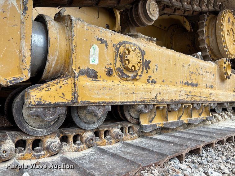 image for item EC3910 2021 Caterpillar D5 LGP dozer