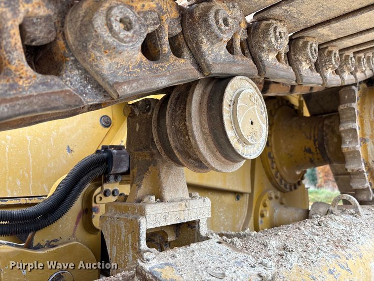 image for item EC3910 2021 Caterpillar D5 LGP dozer